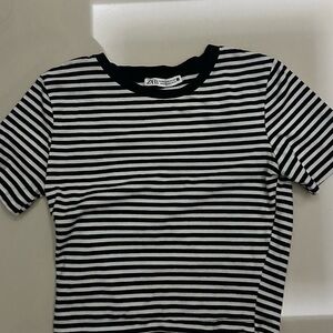 Zara Women’s Black and White Striped Tee